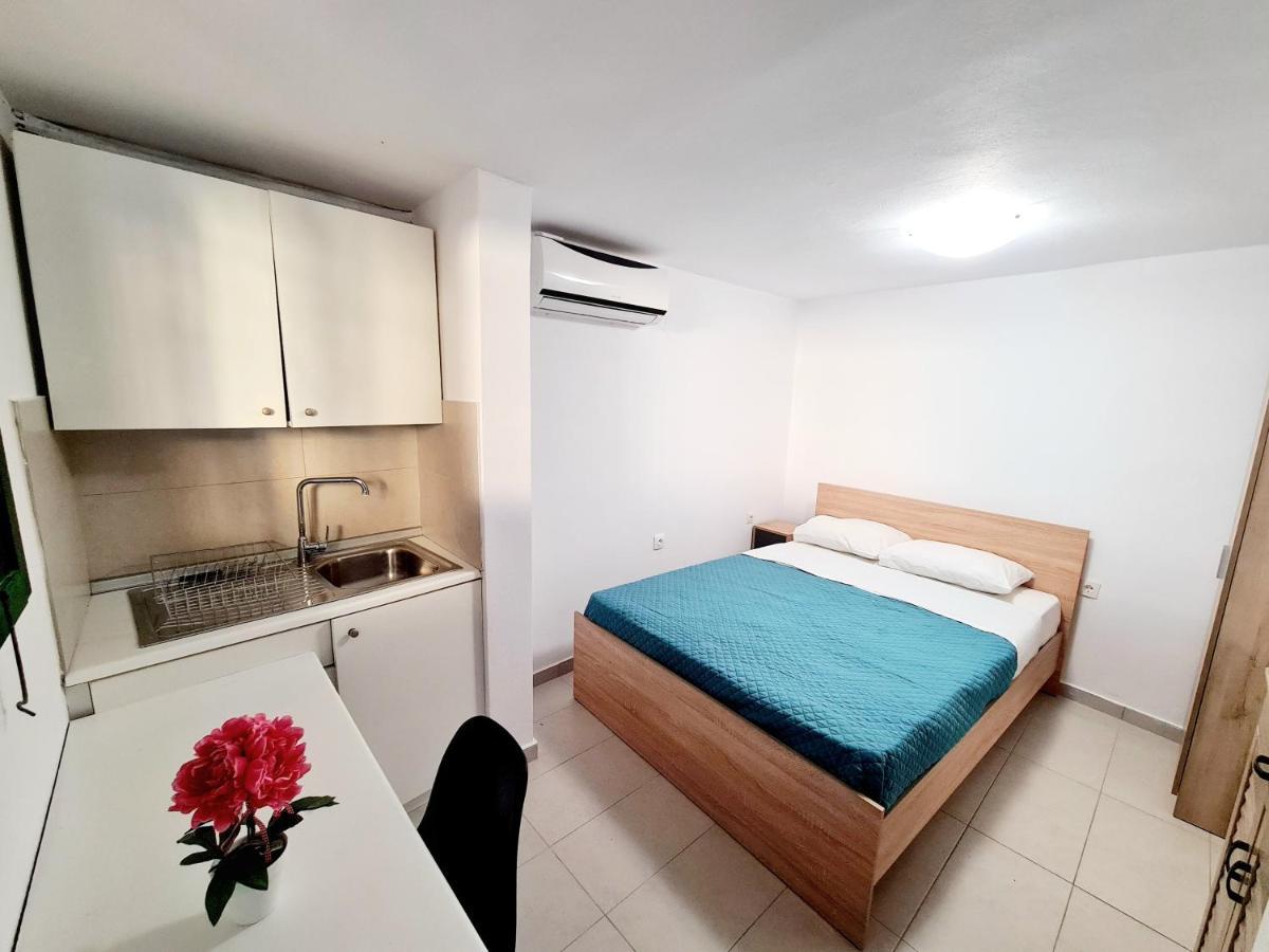 Piccolo Modern Suites Old Town Rhodes City Esterno foto