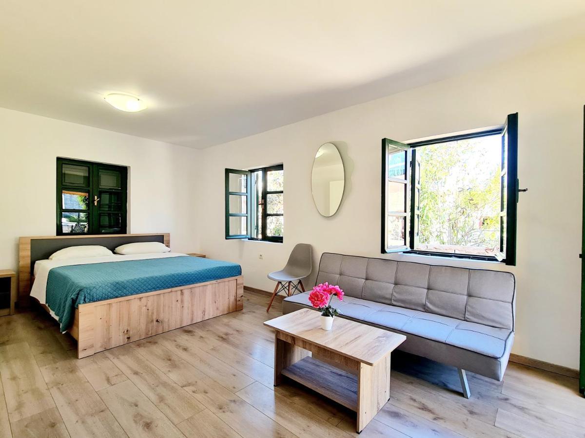 Piccolo Modern Suites Old Town Rhodes City Esterno foto