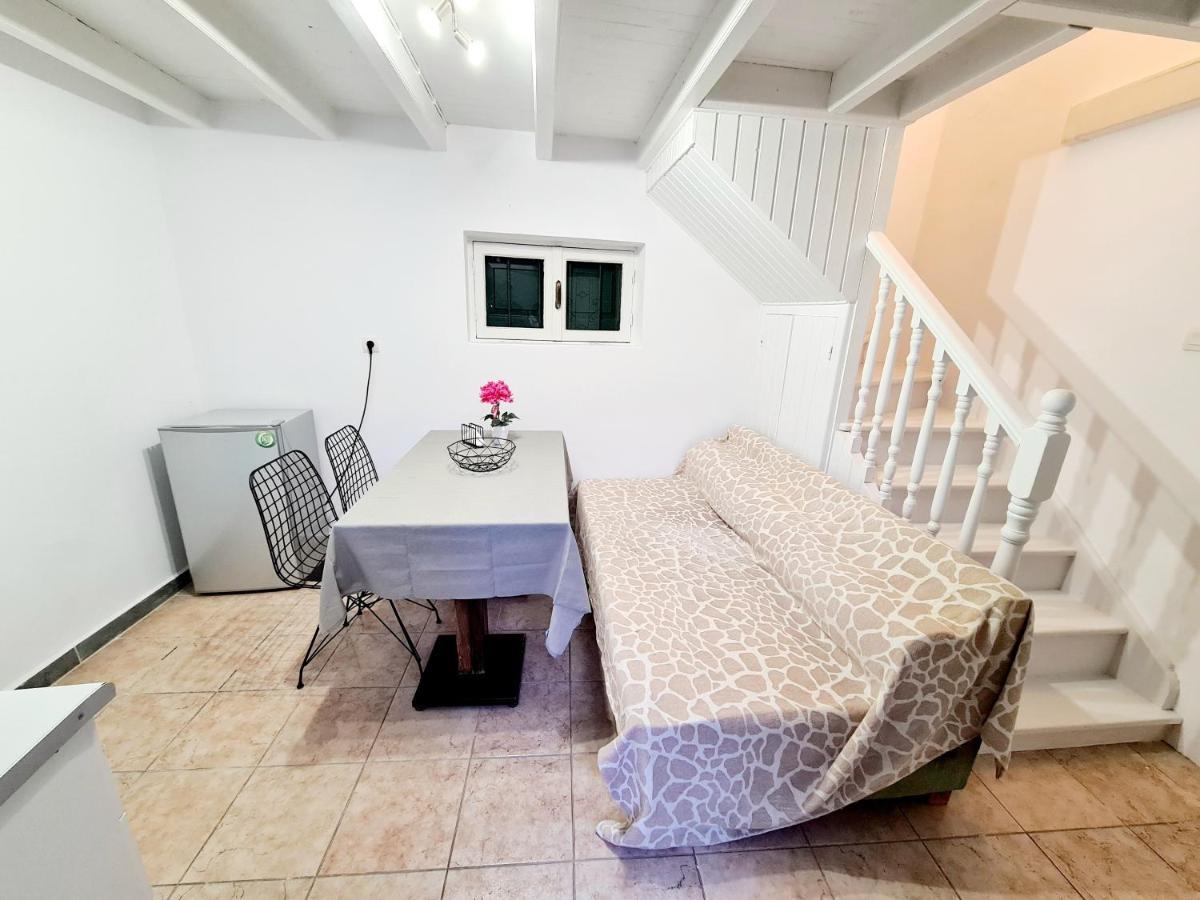 Piccolo Modern Suites Old Town Rhodes City Esterno foto